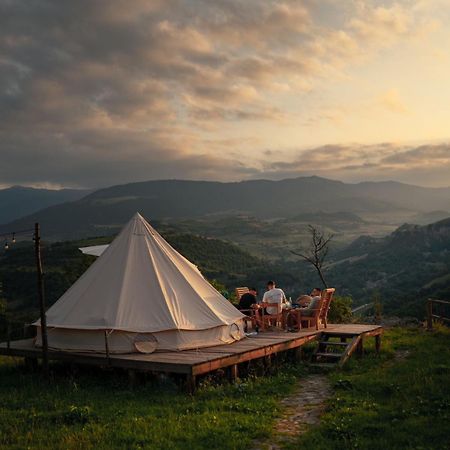 Alereks Mountain Camping Tumanyan Eksteriør billede